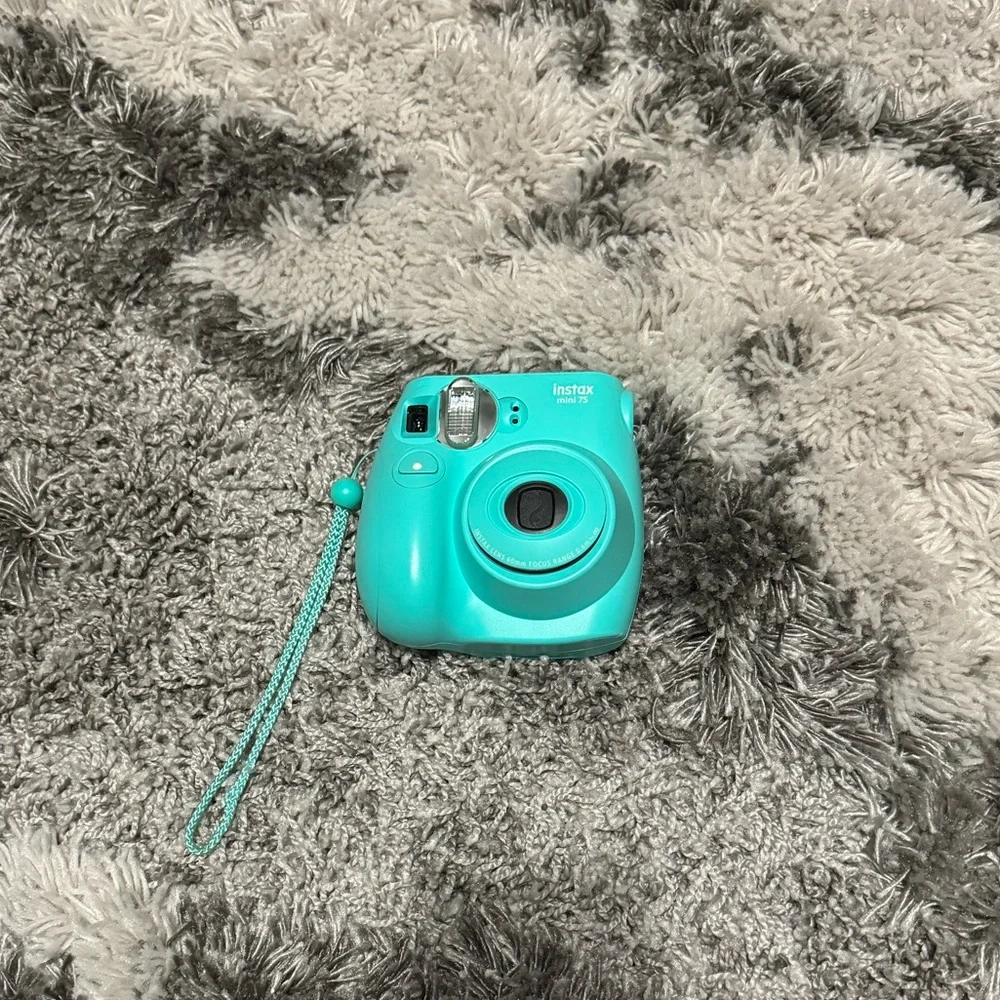 FUJIFILM instax mini 7S Polaroid camera